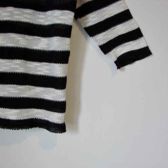 Black White Striped Knit Top Crewneck Boxy Lightweight MNG Mango Size Medium - Picture 6 of 11